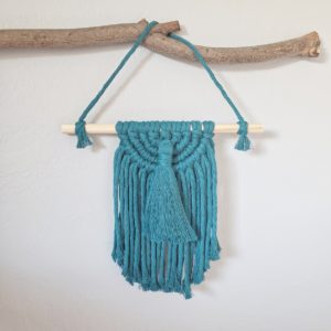 Sample tassel on semi circle
